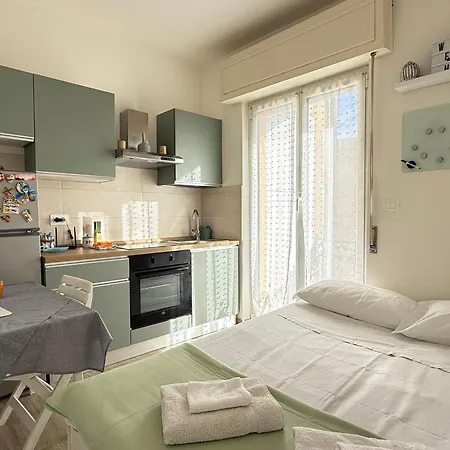 5 Minuti Dal Mare - Relax Con Fresco Balcone